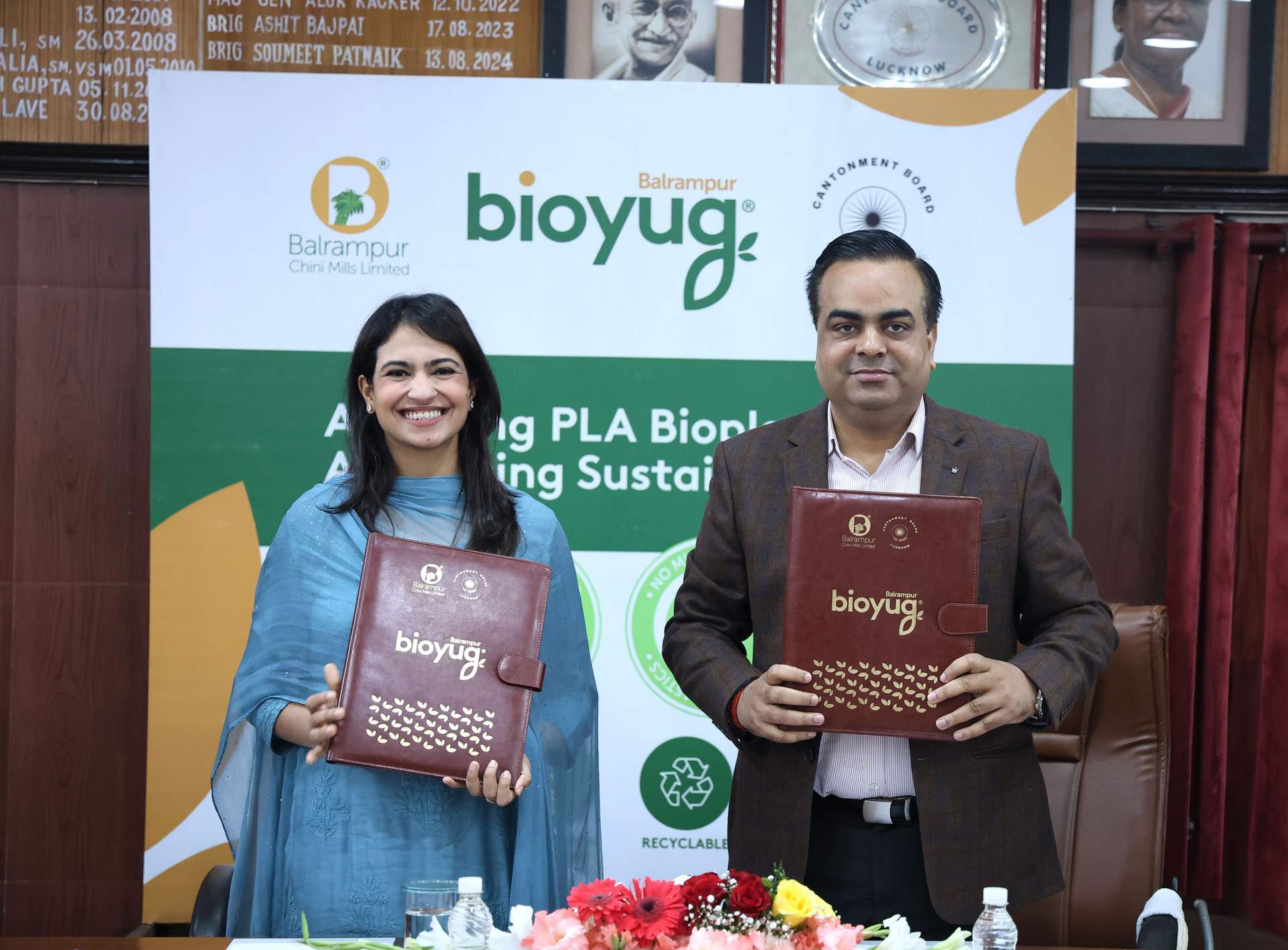 Shri Abhishek Rathour, CEO, Lucknow Cantonment Board, and Ms. Avantika Saraogi, Executive Director, BCML, after the MoU signing